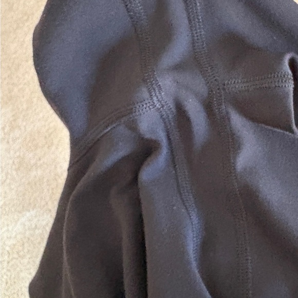 Lululemon Align Black Leggings size-6 - Picture 4 of 5